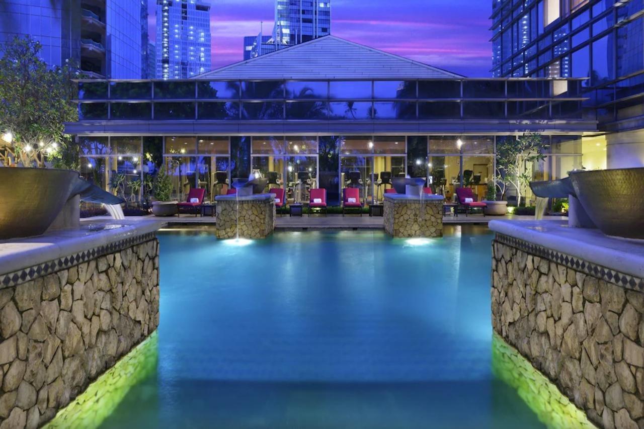 The Ritz-Carlton Jakarta, Mega Kuningan Exterior photo